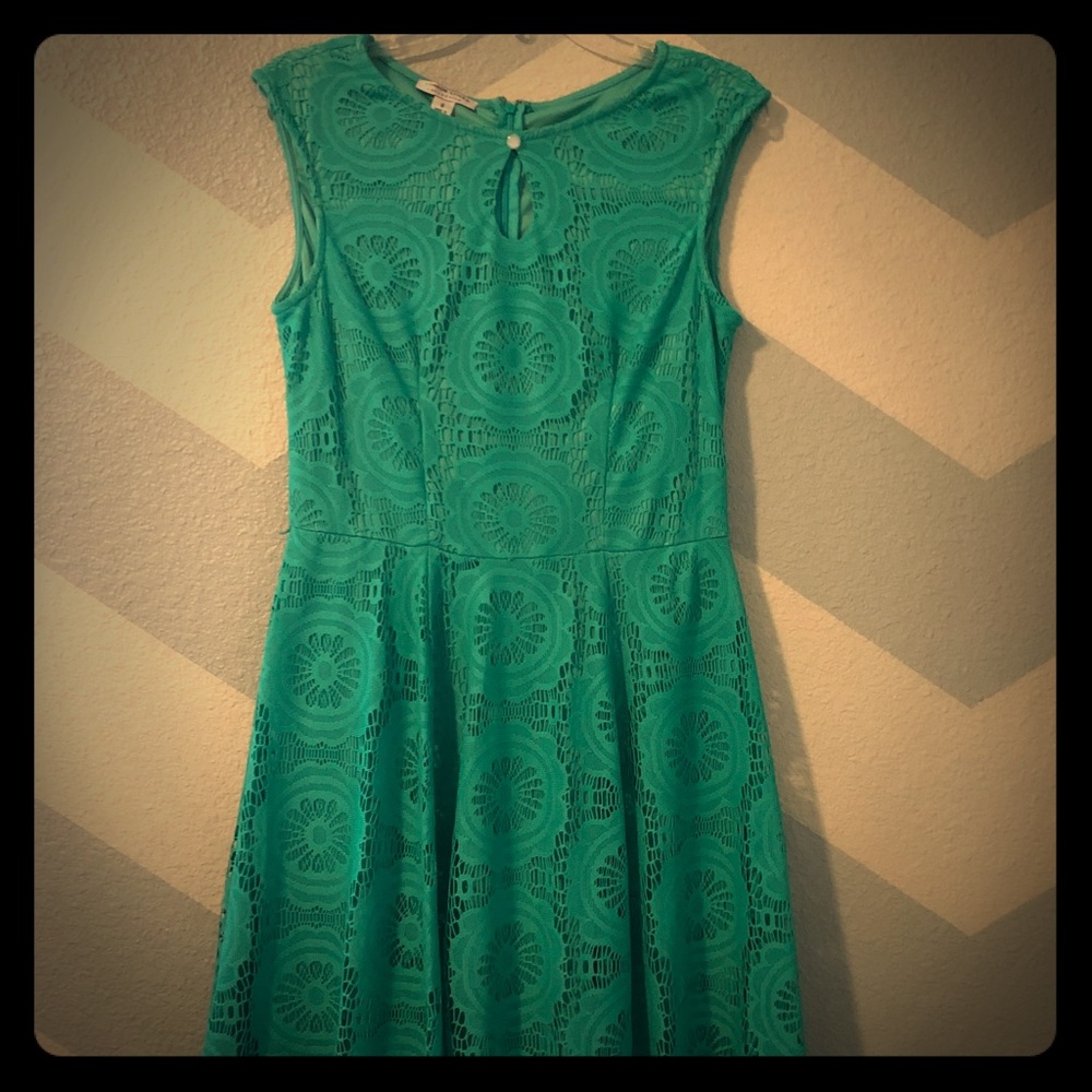 Teal lined eyelet dress with teardrop cutout